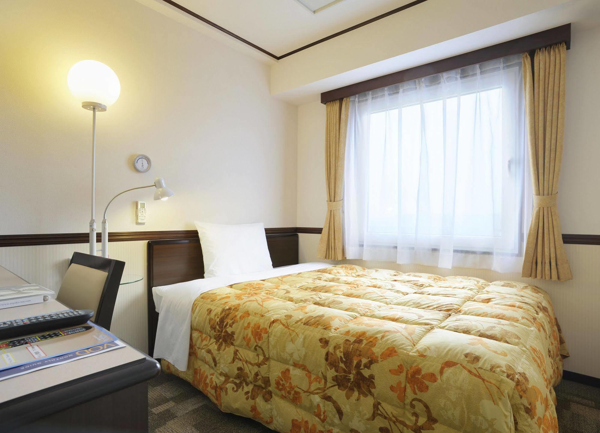 Toyoko Inn Gifu-Hashima-Eki Shinkansen Minami-Guchi Hashima  Экстерьер фото